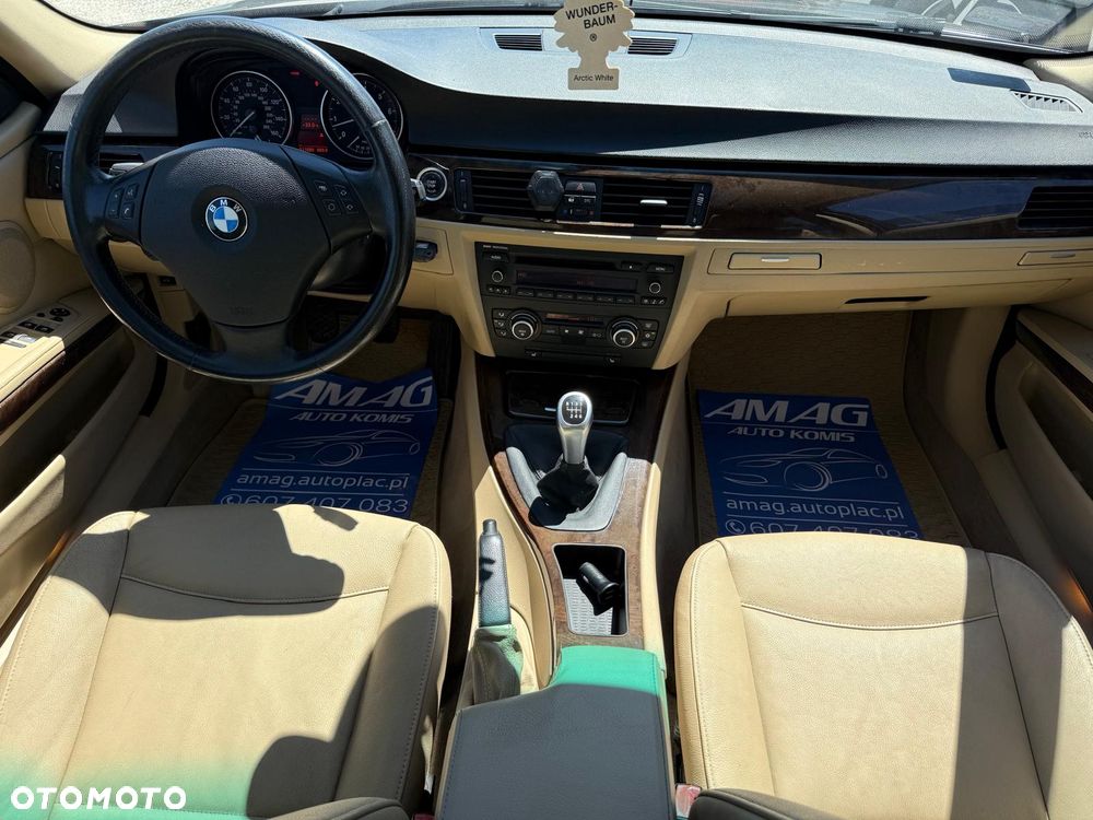 BMW Seria 3 328i - 18