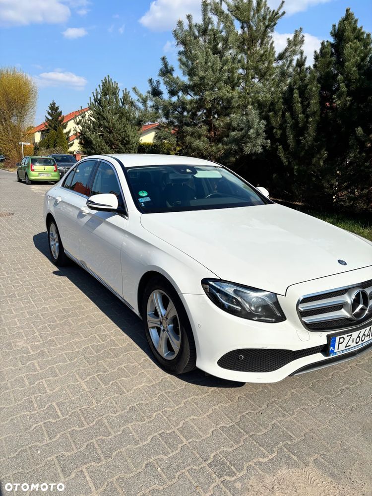 Mercedes-Benz Klasa E 220 d 9G-TRONIC - 2