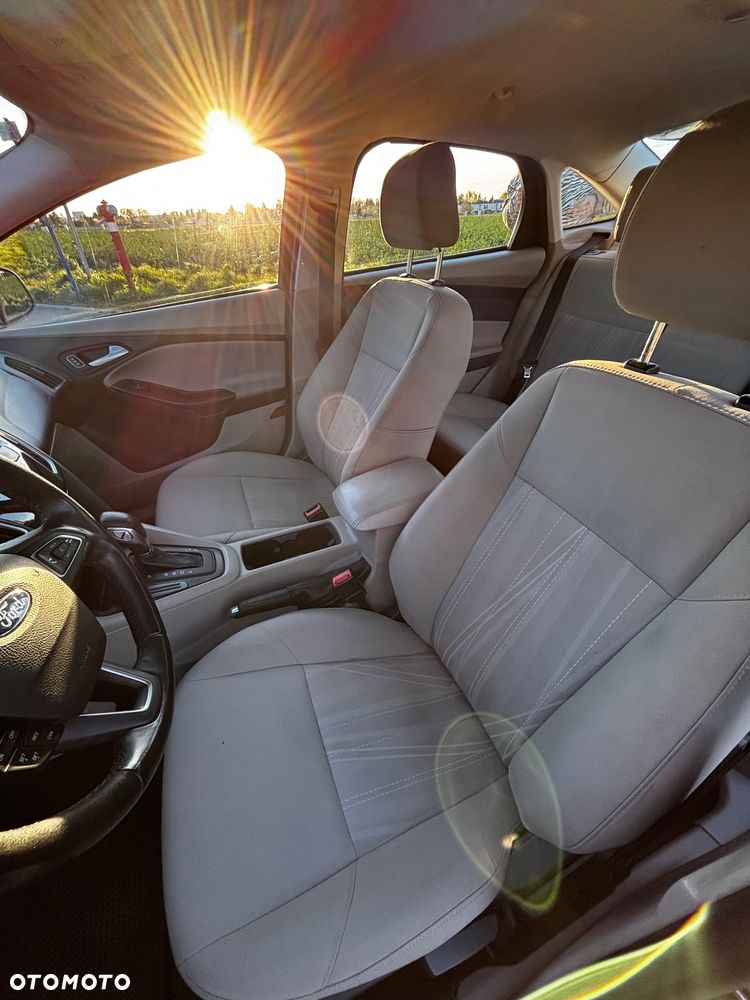 Ford Focus - 14