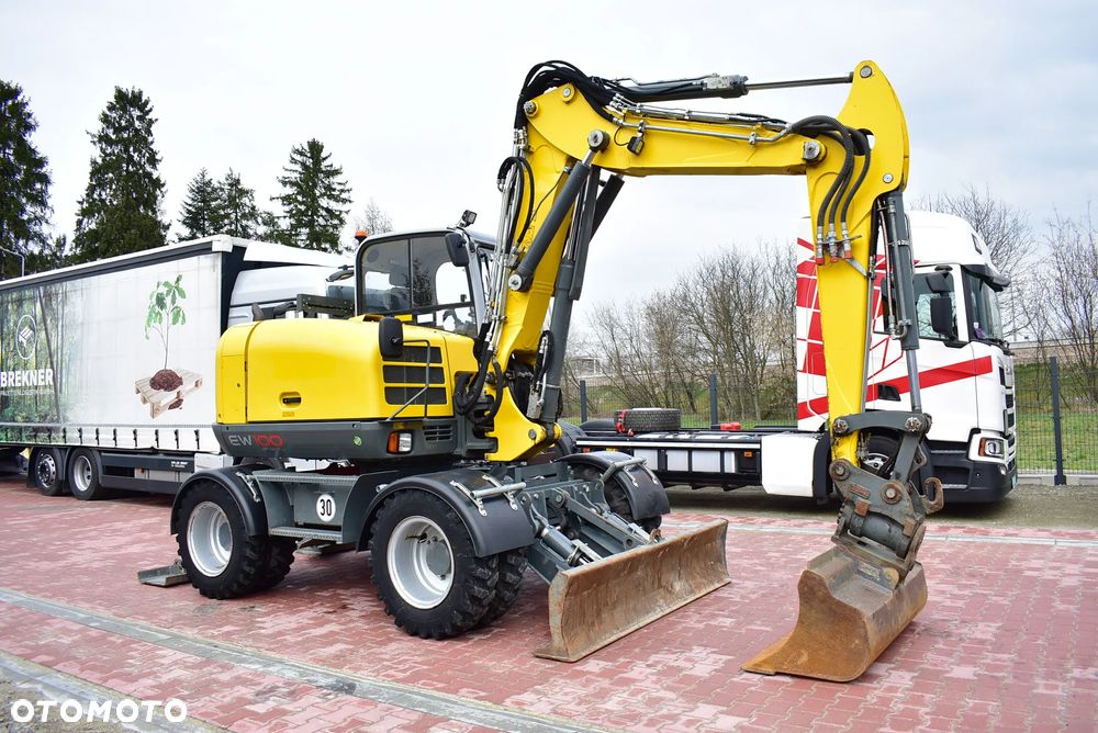 Wacker Neuson EW 100 Koparka kołowa 10.5 T/ Powertilt/ 4 Łyżki/ Podpory + Pług/ 2021/ 3.700 Mth/ Sprowadzona z Austri ! - 5
