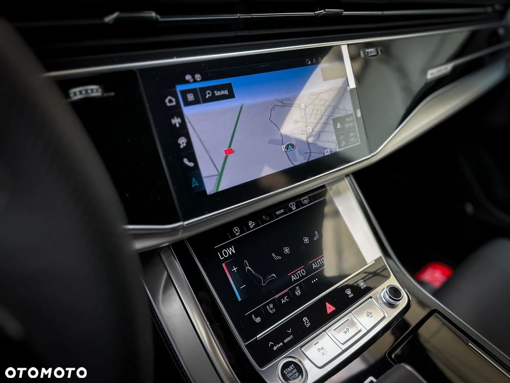 Audi Q8 - 21