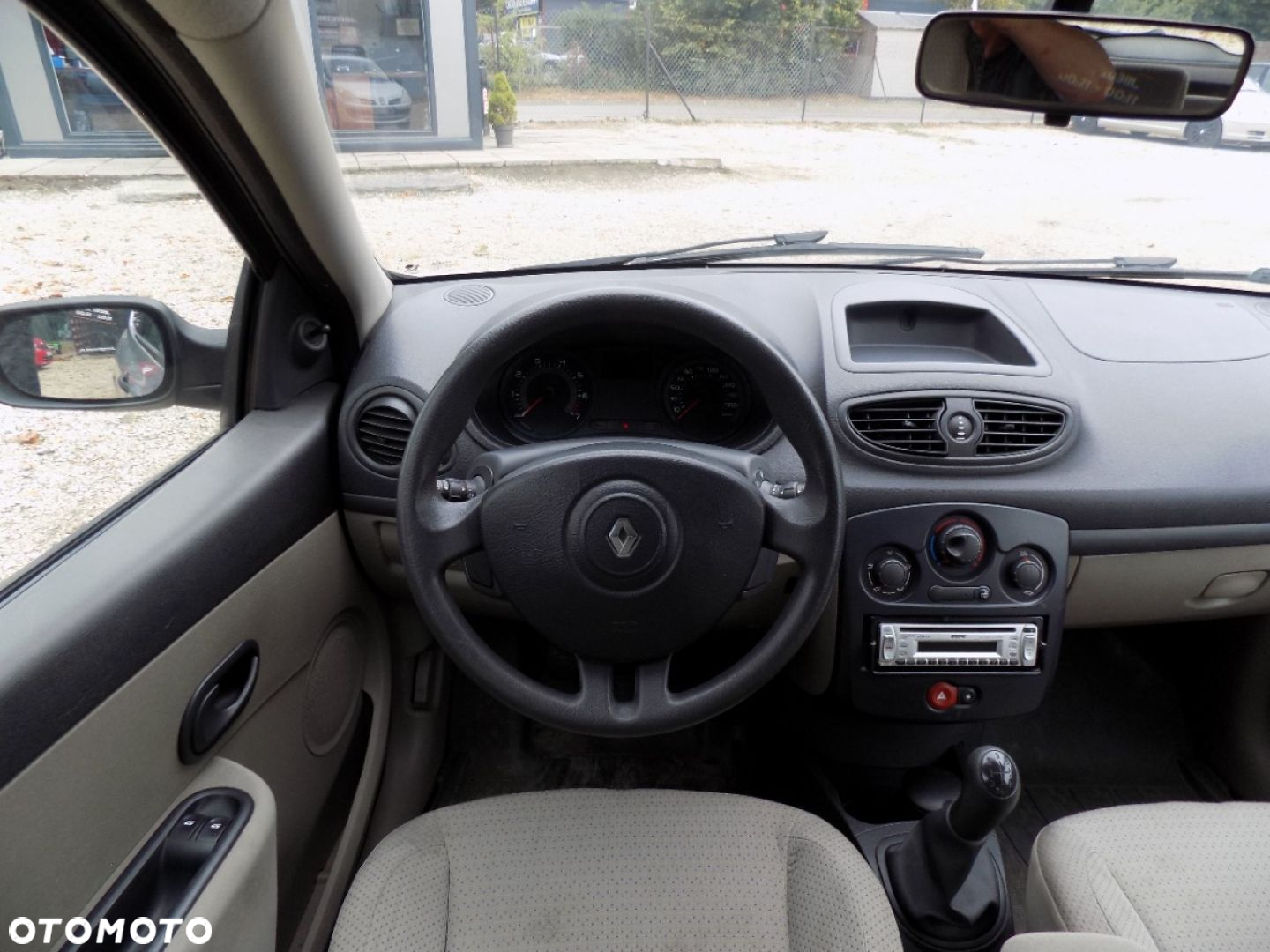 Renault Clio - 6