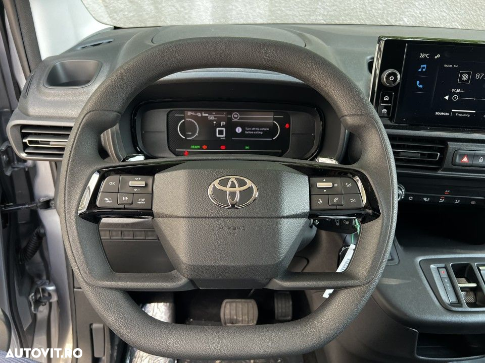 Toyota Proace City - 17