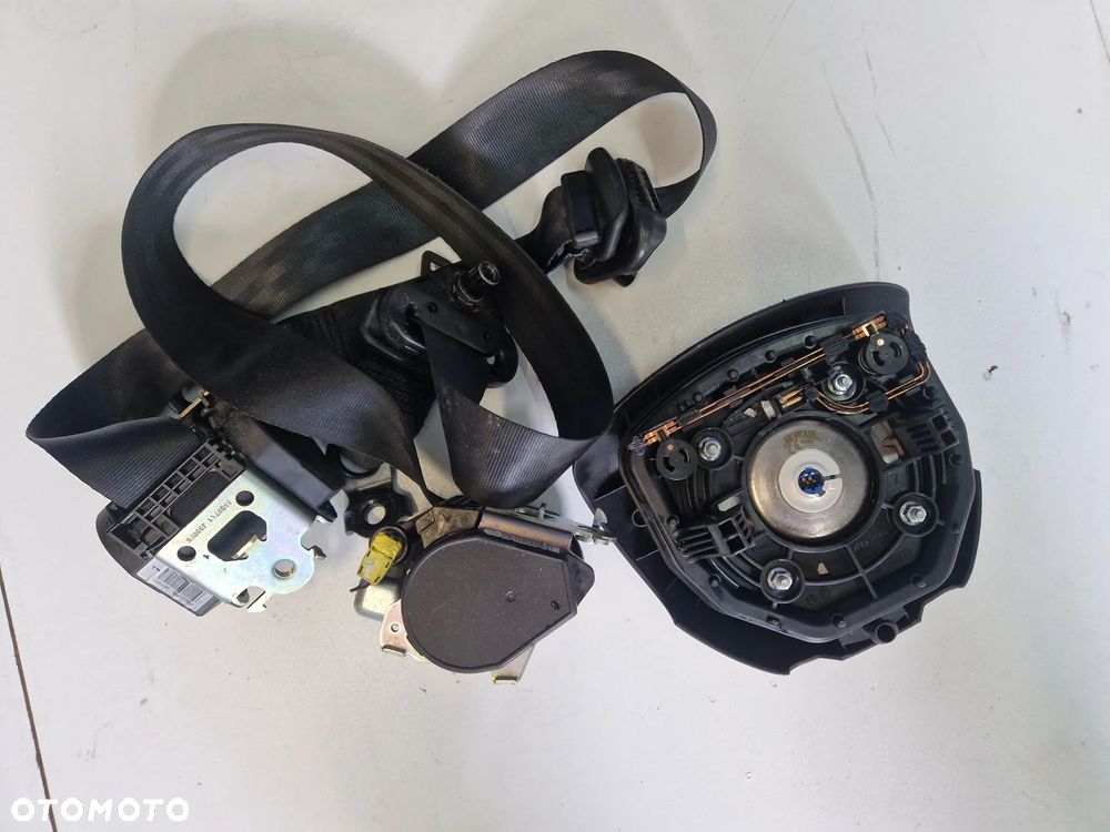 Renault Master III lift Poduszka kierowcy Pasy Komplet Oryginał Demontaż 23r - 2