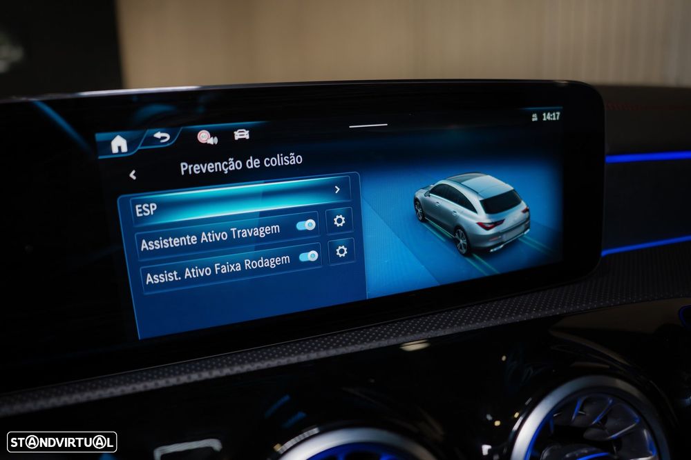 Mercedes-Benz CLA 180 7G-DCT AMG Line - 38
