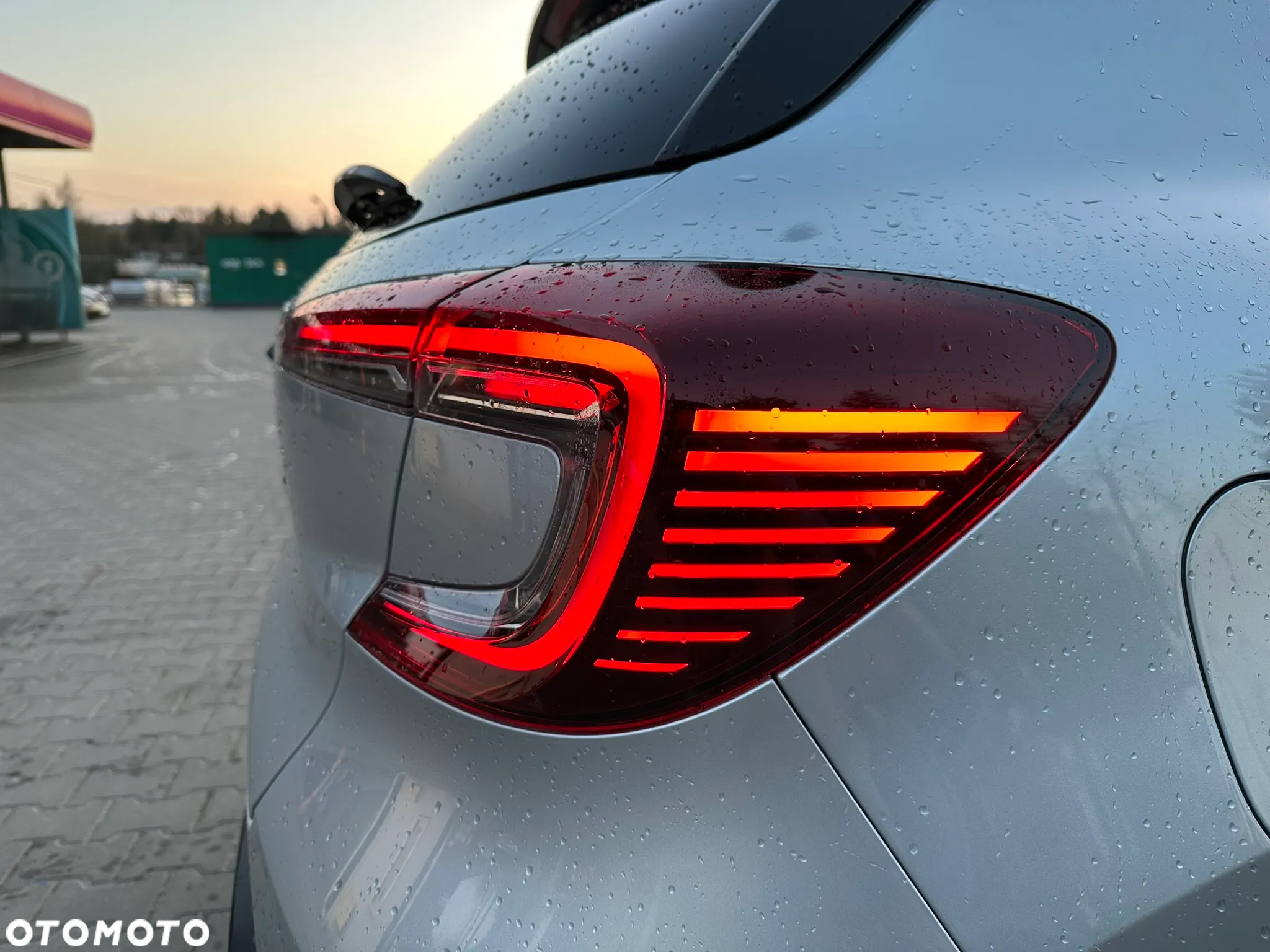 Renault Captur 1.0 TCe Techno - 10