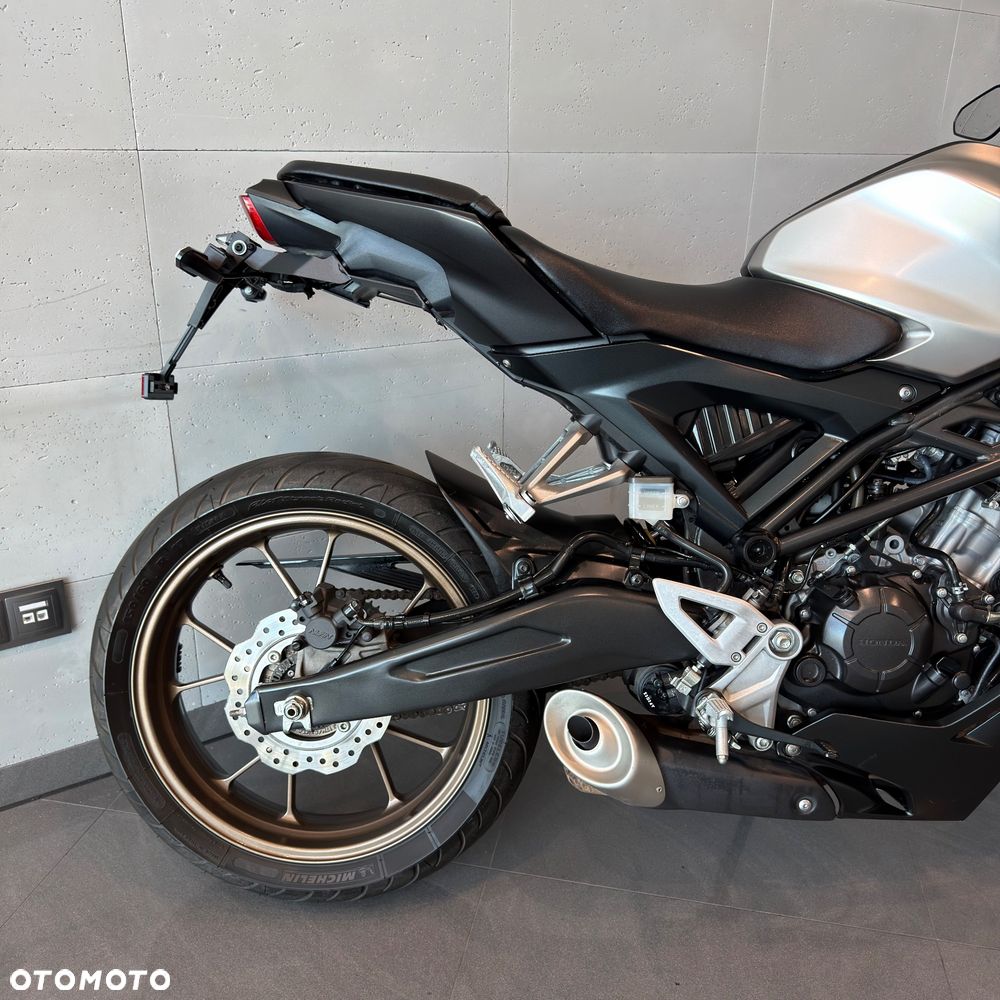 Honda CB - 6