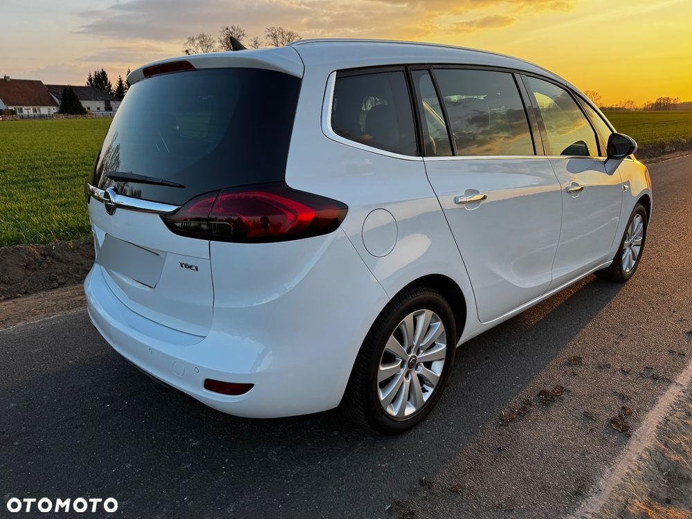 Opel Zafira Tourer 2.0 CDTI Edition - 9