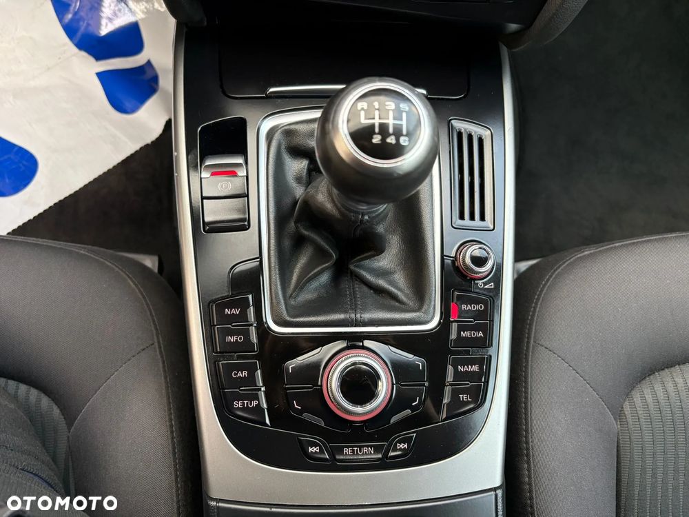 Audi A4 Avant 2.0 TDI DPF Ambition - 17
