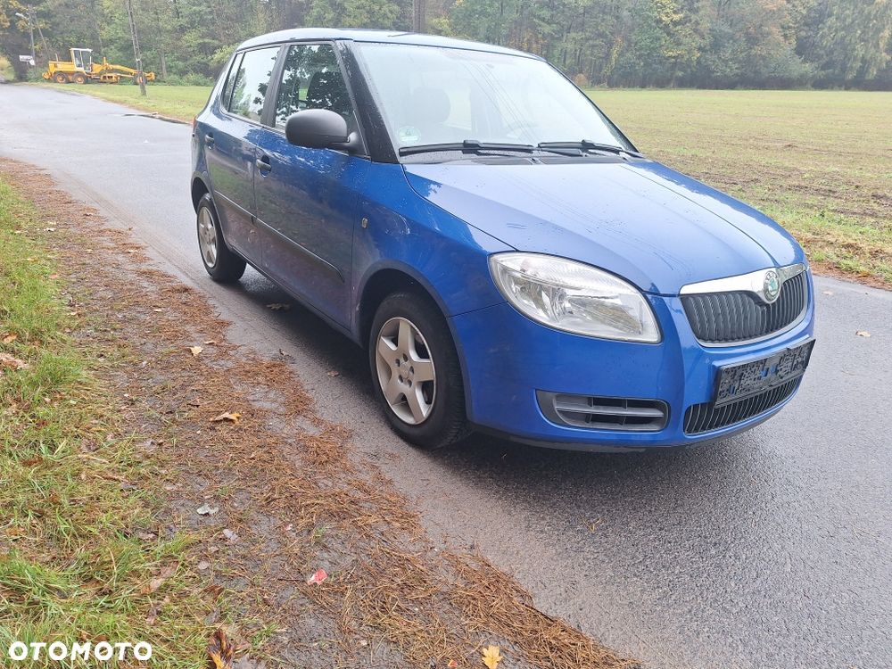 Skoda Fabia - 4