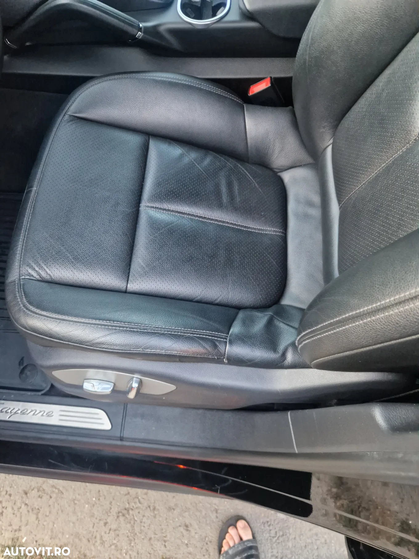 Porsche Cayenne 3.0 L - 13