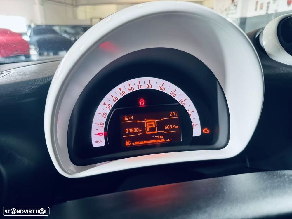 Smart ForTwo Coupé 1.0 mhd Pulse 71 Softouch - 26