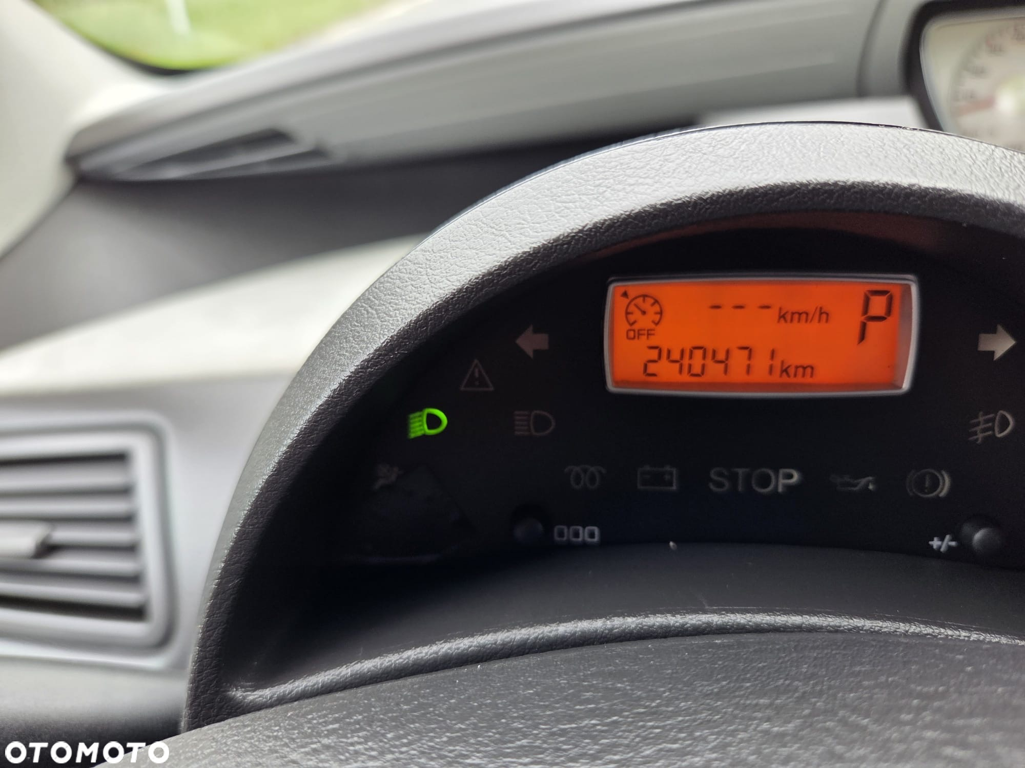 Citroën C8 2.0 HDi Tendance - 8