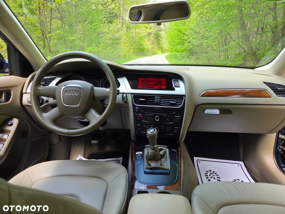Audi A4 ver-1-8-tfsi-attraction - 15