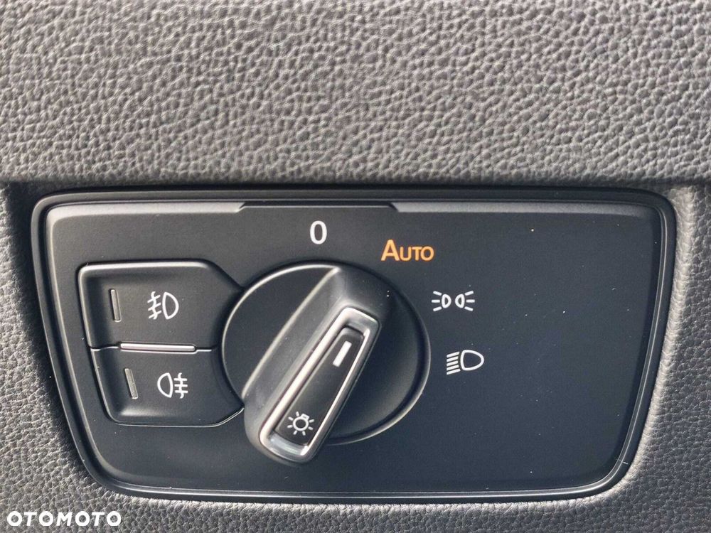 Volkswagen Passat 2.0 TDI EVO Business DSG - 22