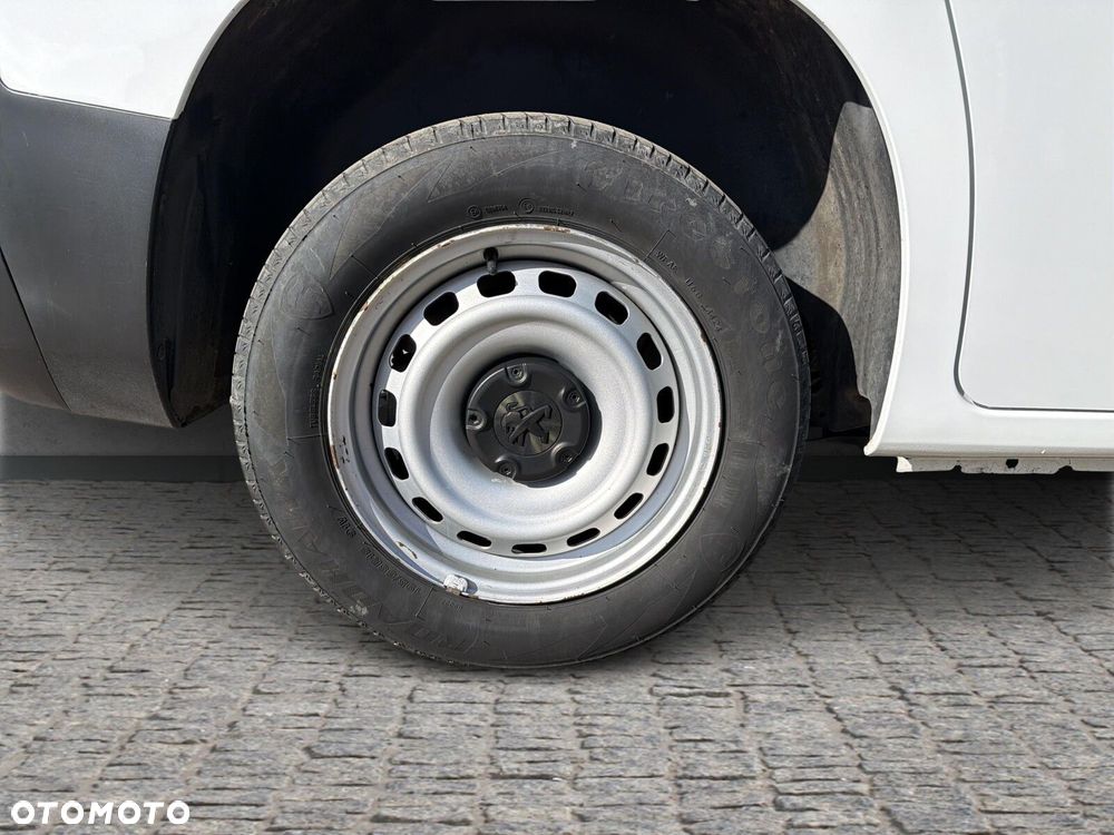 Peugeot partner-van 1.5 BlueHDi 100 PREMIUM Standard 650 4d - 18