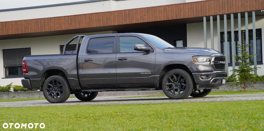 RAM 1500 Crew Cab Laramie - 16