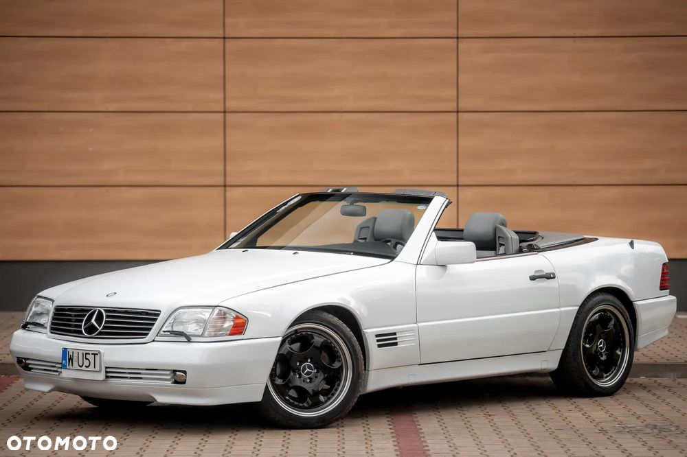Mercedes-Benz SL - 10