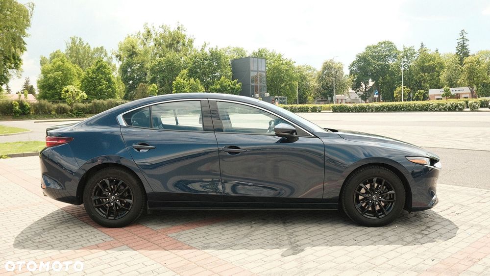 Mazda 3 - 4