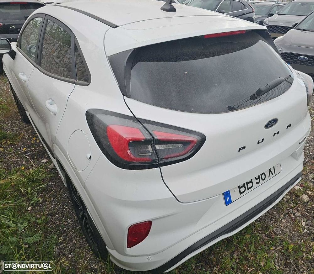 Ford Puma 1.0 EcoBoost MHEV ST-Line X Vivid Ruby Edition - 3