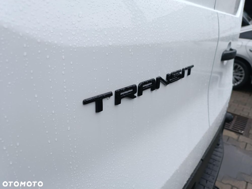 Ford Transit - 27