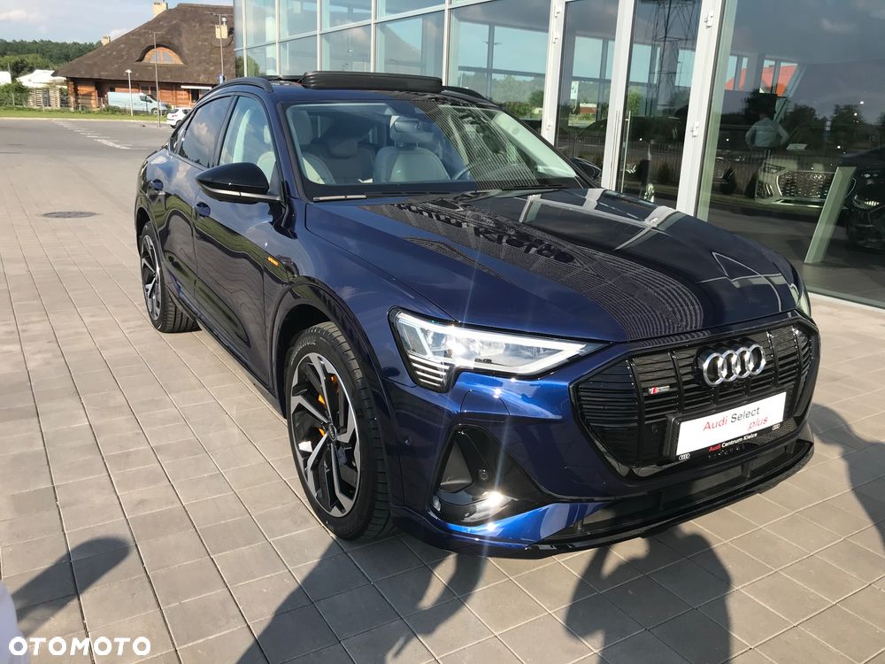 Audi Q8 Sportback e-tron 55 quattro S line - 6