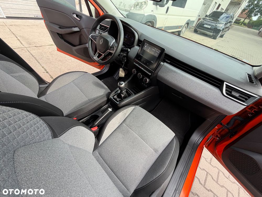 Renault Clio - 7
