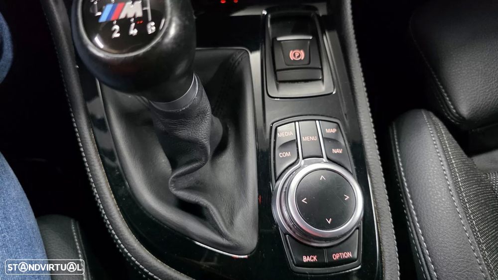BMW 218 Gran Tourer i 7L Line Sport — fotografia 10