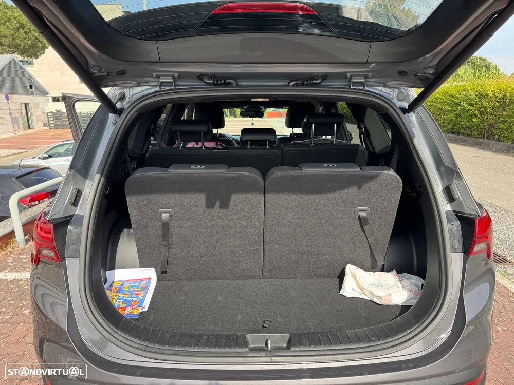Hyundai Santa Fe 2.2 CRDi Vanguard - 10