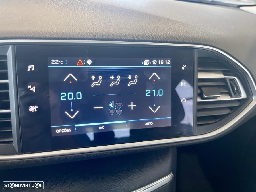 Peugeot 308 SW 1.5 BlueHDi Style - 23