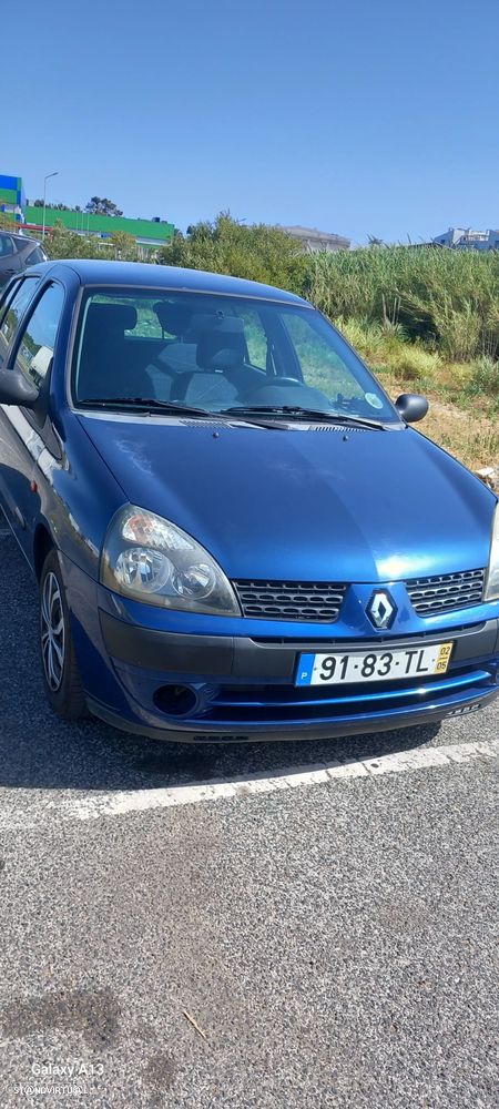 Renault Clio 1.2 16V Privilège - 1