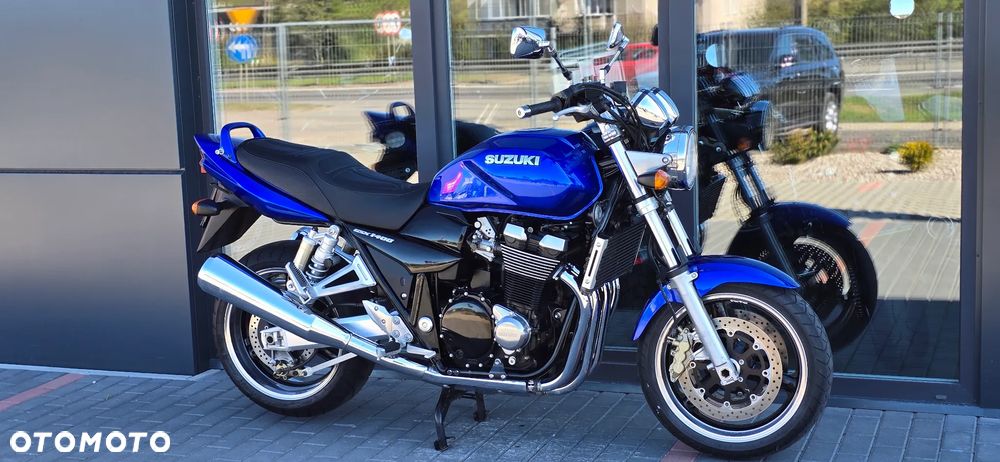 Suzuki GSX - 3