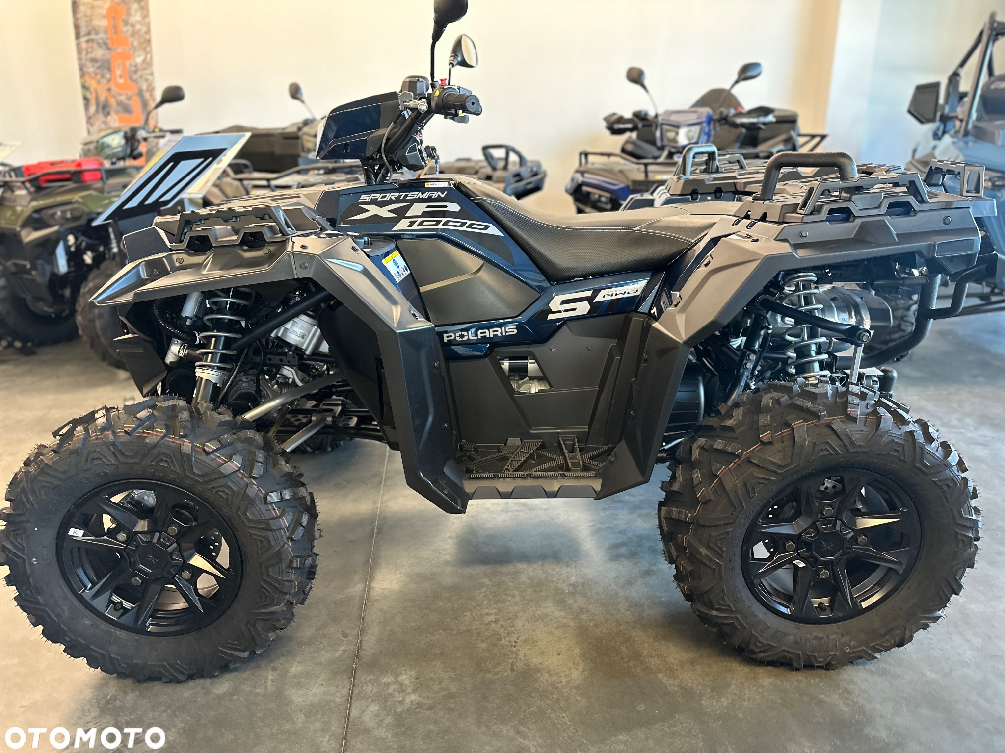 Polaris Sportsman - 8