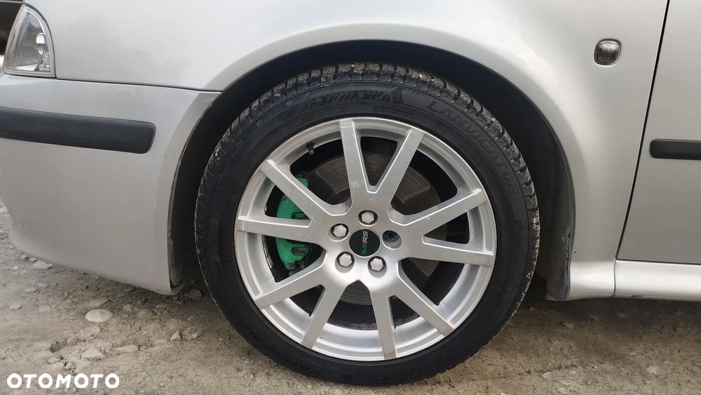 Skoda Octavia 1.8T RS - 24