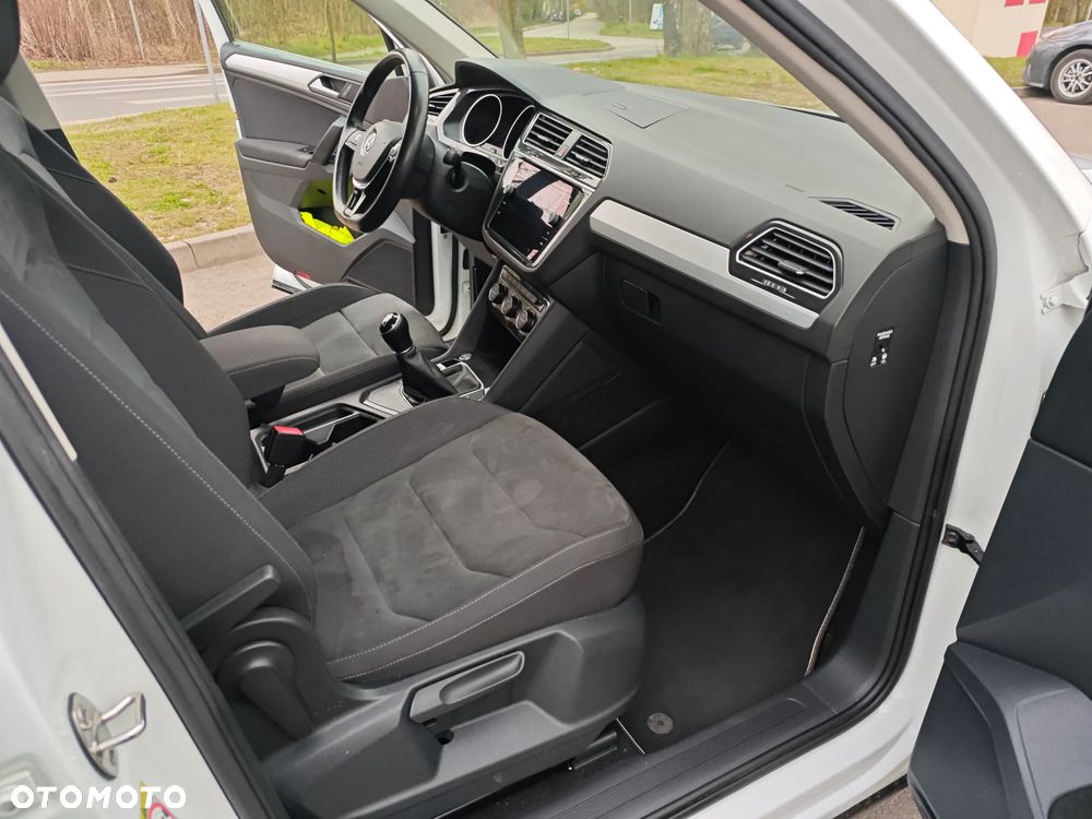 Volkswagen Tiguan 1.5 TSI EVO Comfortline - 21