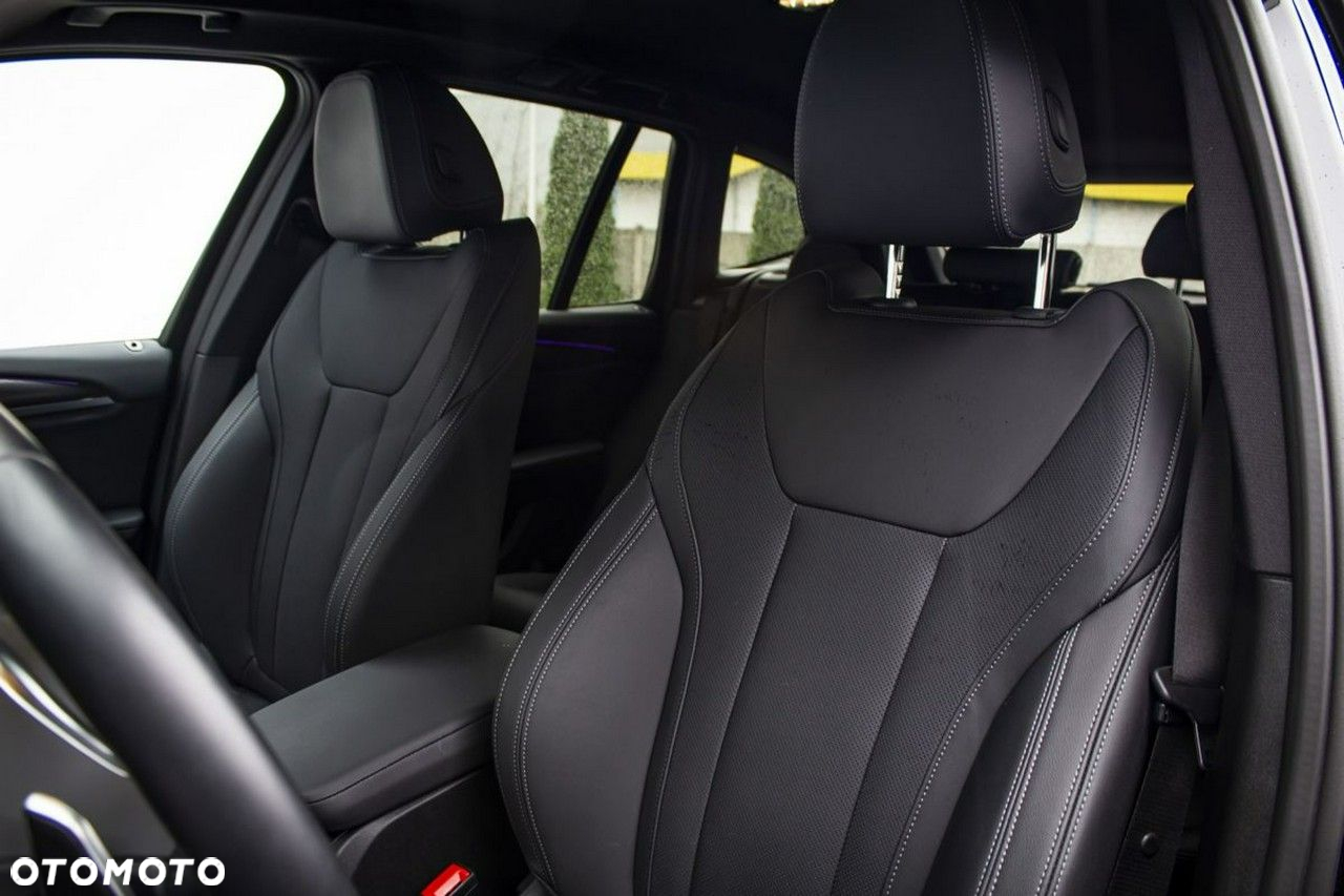 BMW X3 - 16