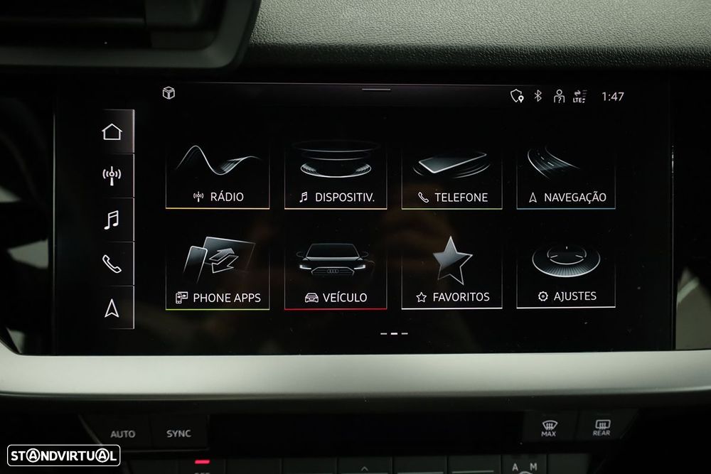 Audi A3 Sportback 45 TFSIe S line - 10