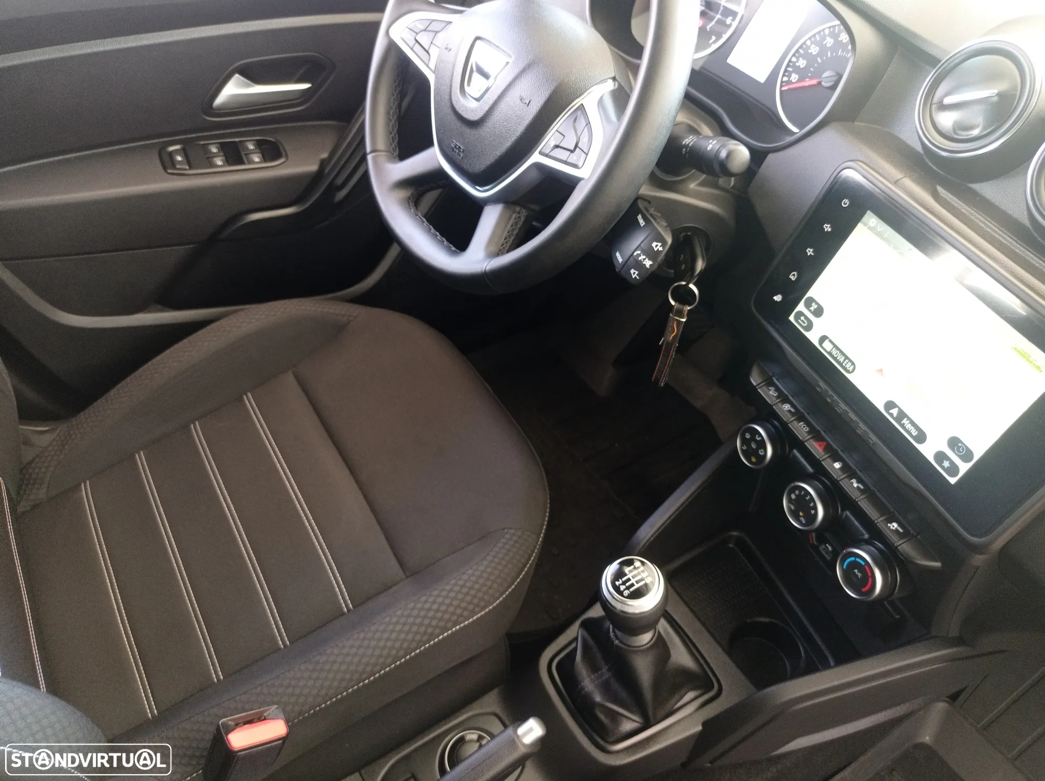 Dacia Duster 1.5 Blue dCi Comfort 4WD - 9