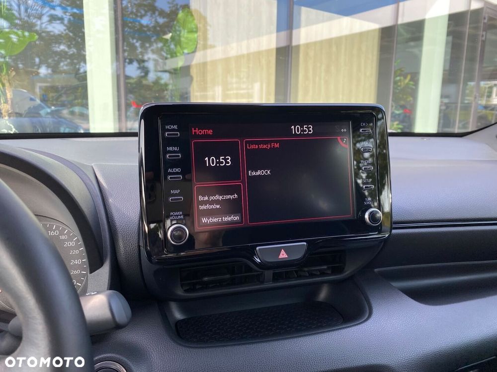 Toyota Yaris - 17