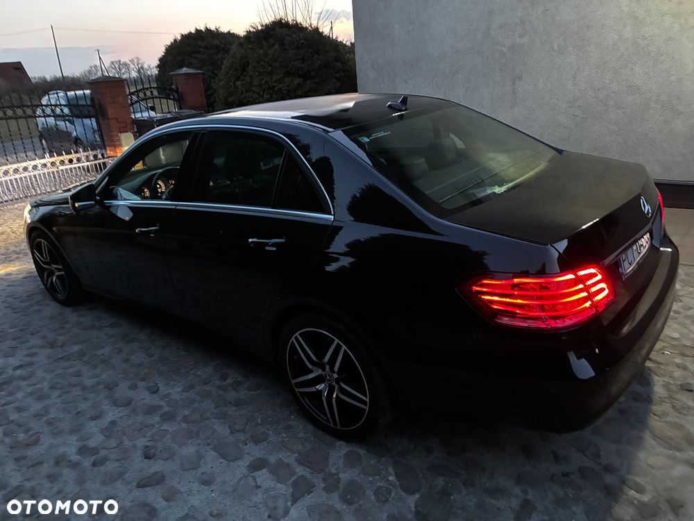 Mercedes-Benz Klasa E - 26