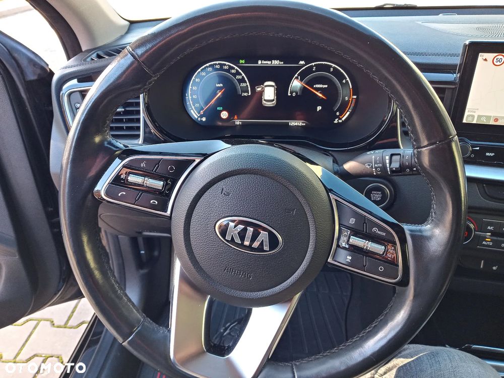 Kia Ceed 1.6 CRDi SCR L Business Line DCT - 18