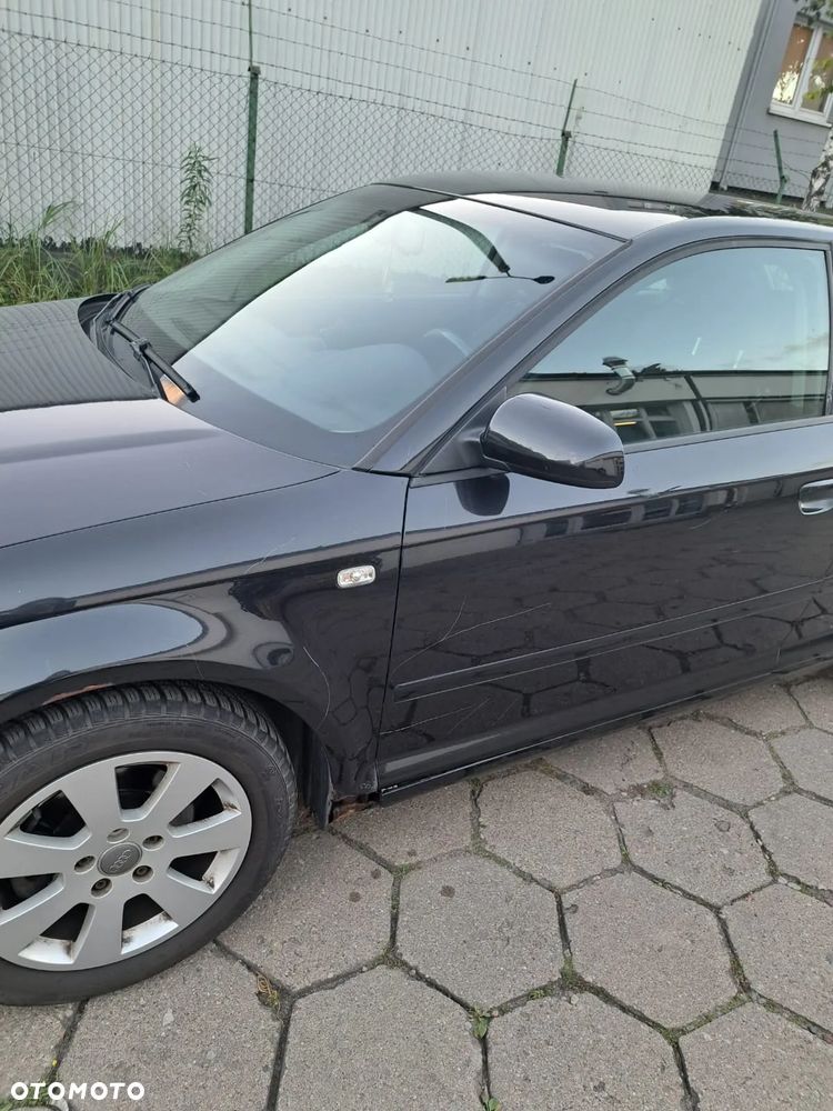 Audi A3 1.6 Ambiente - 11