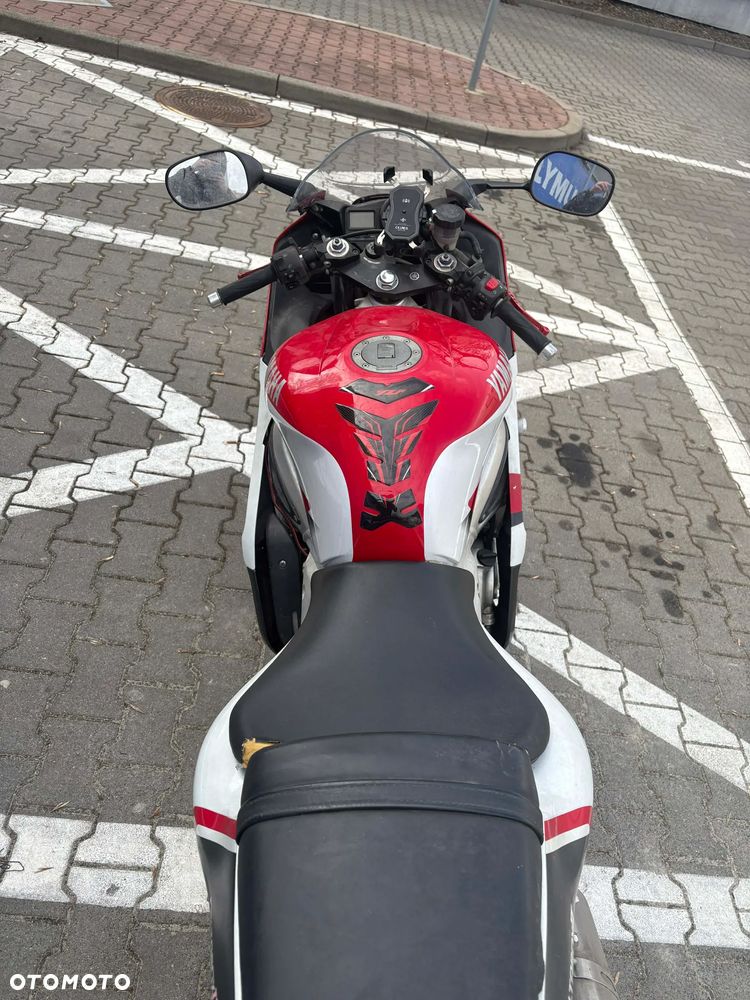Yamaha R6 - 13