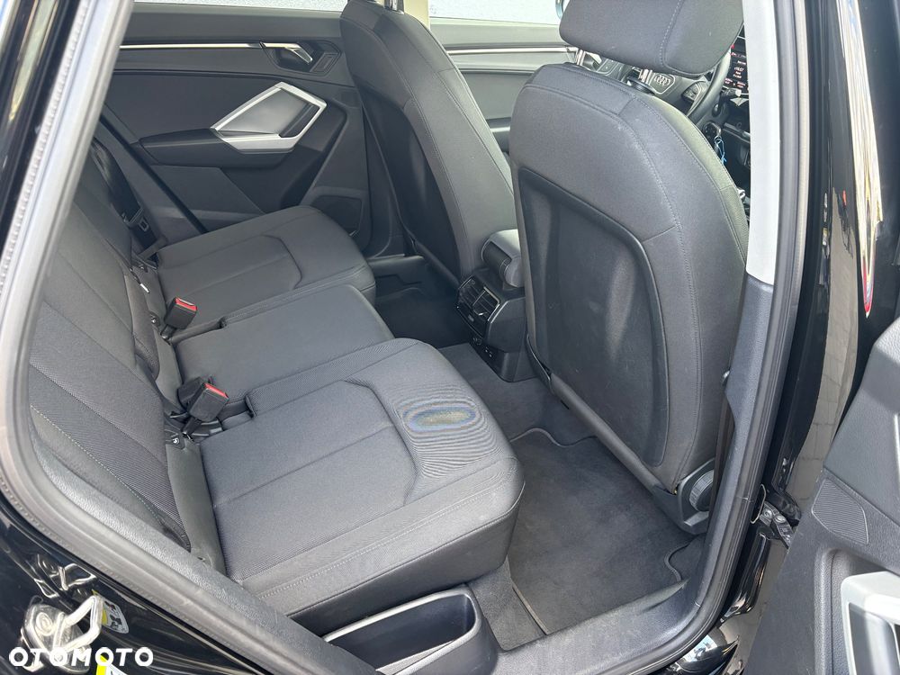 Audi Q3 45 TFSIe S tronic - 13