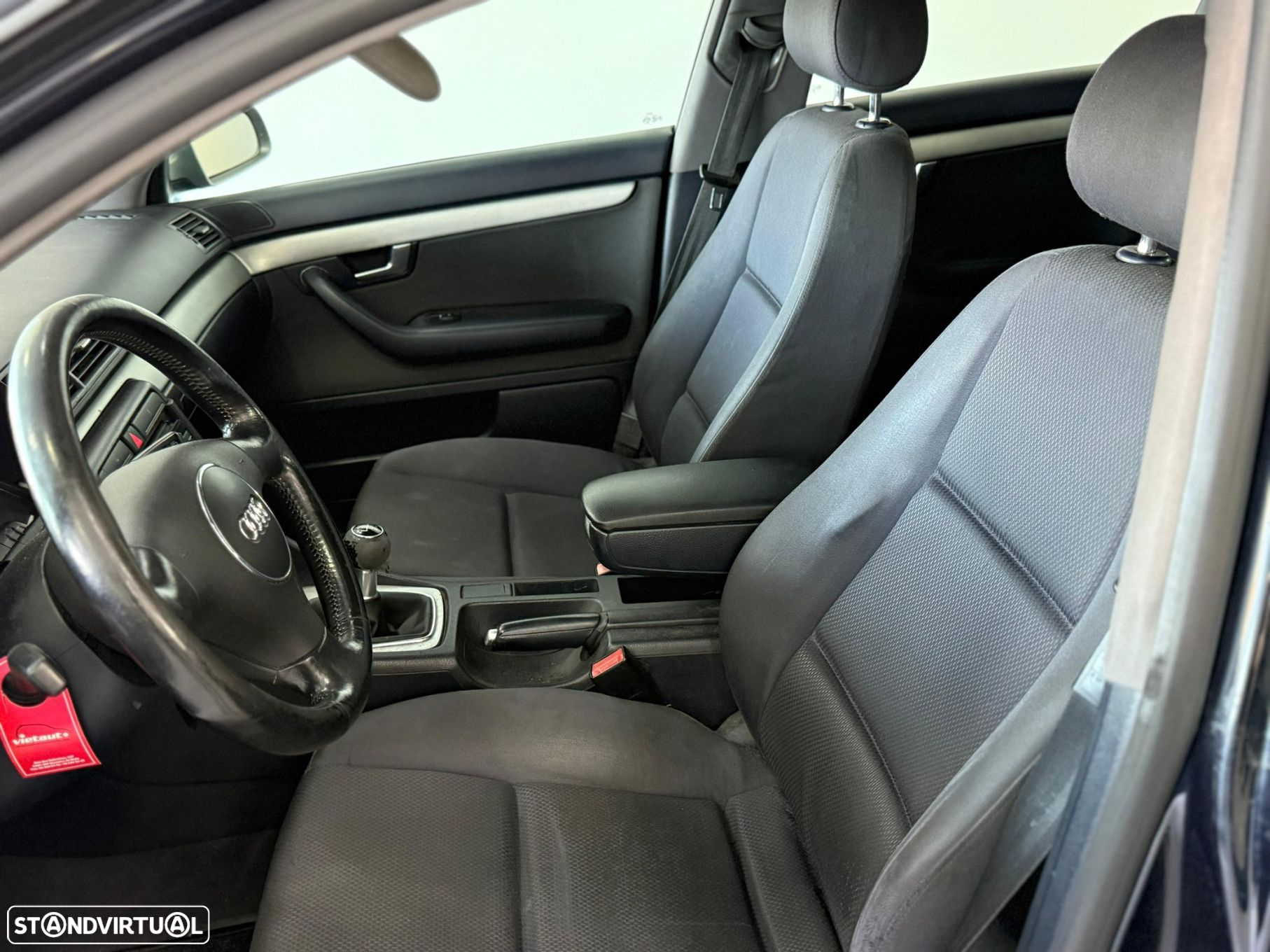 Audi A4 Avant 1.9 TDI m6 - 4