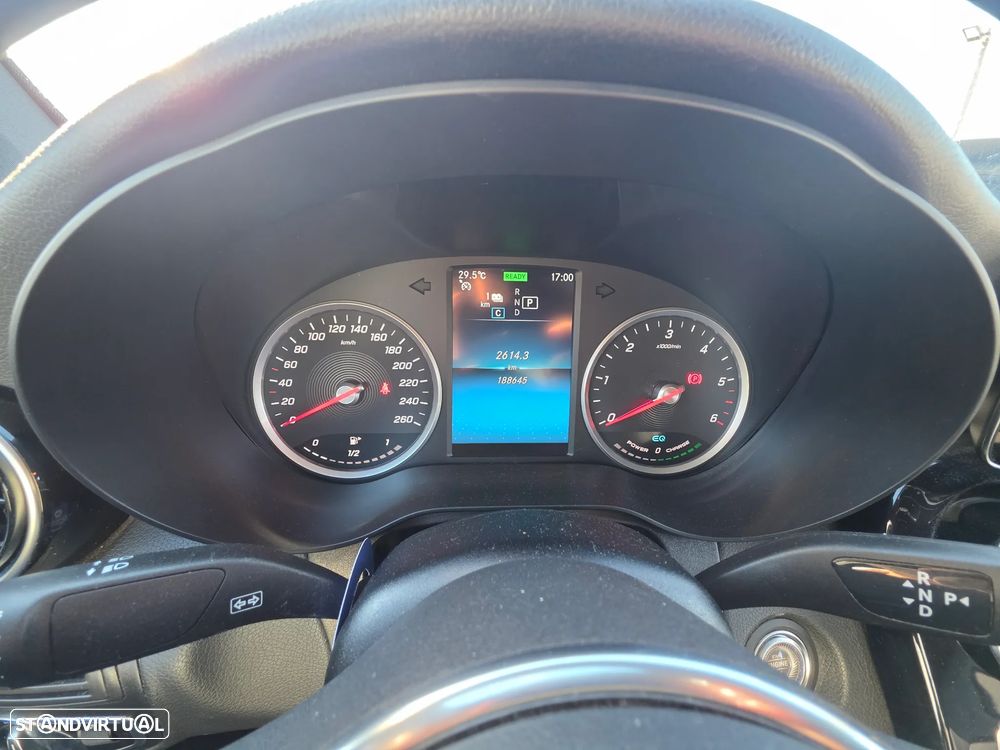 Mercedes-Benz GLC 300 - 15