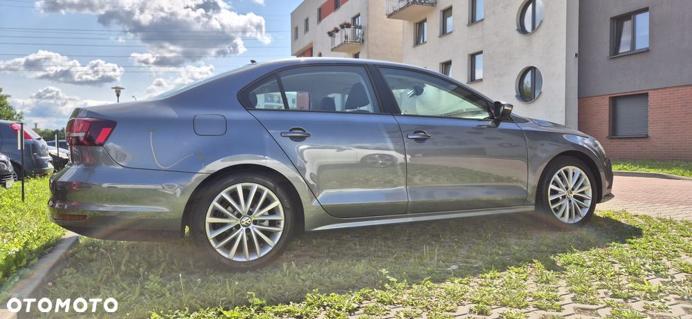 Volkswagen Jetta 1.4 TSI BMT Highline - 4