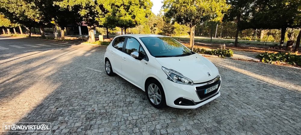 Peugeot 208 1.2 PureTech Style - 13