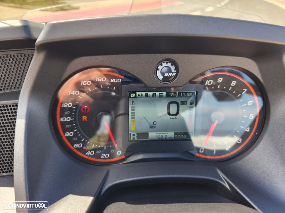 Can-Am Spyder F3 T - 9
