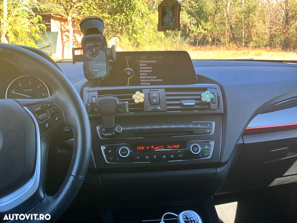 BMW Seria 1 118d - 12